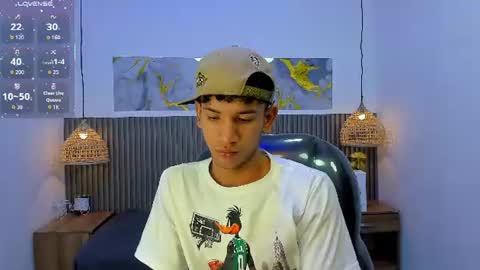 Snapshot of jdwhite18 chatting on August 6, 3:52 am jdwhite18 online show from August 6, 3:52 am