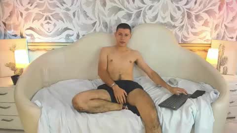 Alfer online show from February 13, 8:38 pm