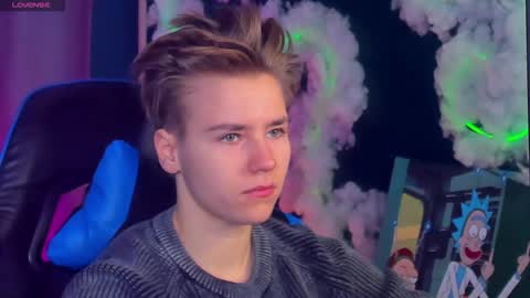 jean_wilsons online show from February 9, 11:14 am