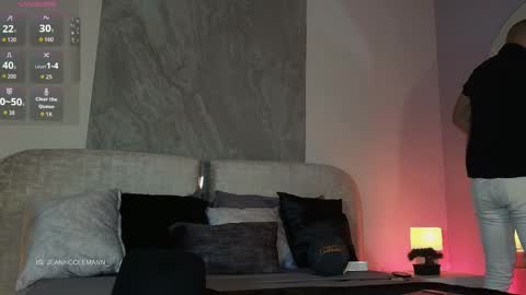 Snapshot of jeancolleman chatting on May 23, 12:16 am Jean Colleman online show from May 23, 12:16 am