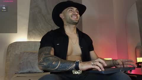 Snapshot of jeancolleman chatting on June 7, 12:15 am Jean Colleman online show from June 7, 12:15 am