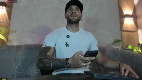 Snapshot of jeancolleman chatting on June 30, 12:00 am Jean Colleman online show from June 30, 12:00 am