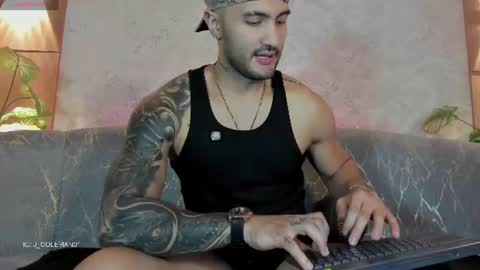 Snapshot of jeancolleman chatting on July 4, 12:17 am Jean Colleman online show from July 4, 12:17 am