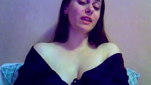 Snapshot of jeanne_x_dark chatting on September 21, 9:05 pm jeanne_x_dark online show from September 21, 9:05 pm