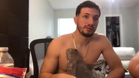 jeanwhitebianco online show from December 19, 10:06 pm