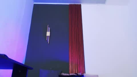 Snapshot of jeanys_sneider chatting on October 22, 11:48 pm Jeays online show from October 22, 11:48 pm