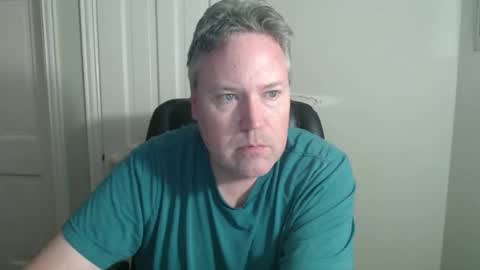 JE online show from December 4, 2:43 am