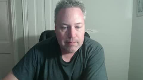 Snapshot of jeb5150 chatting on May 9, 4:50 am JE online show from May 9, 4:50 am