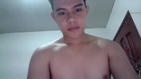 Snapshot of jebs_ chatting on December 16, 5:22 pm jebs_ online show from December 16, 5:22 pm