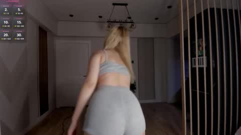 jee__son online show from November 25, 1:55 pm