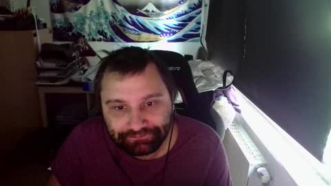 Snapshot of jeetzys chatting on September 14, 10:03 am you may know me lol online show from September 14, 10:03 am