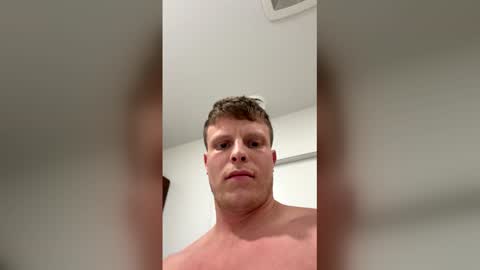 Snapshot of jeff_and_bella_kinky chatting on February 23, 3:04 am jeff_and_bella_kinky online show from February 23, 3:04 am