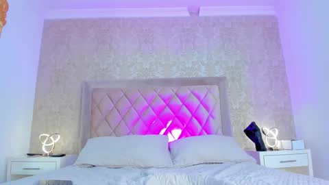 Snapshot of jeffdaltton chatting on February 14, 2:33 pm Jeff online show from February 14, 2:33 pm