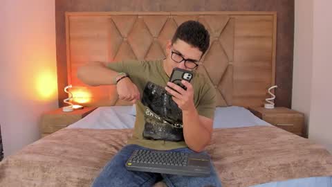 Jeff online show from February 10, 8:13 pm