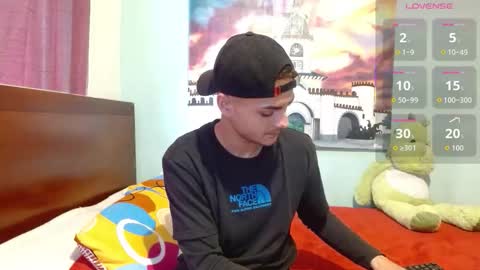 Snapshot of jeffstyle18 chatting on November 17, 4:57 pm Jeff online show from November 17, 4:57 pm