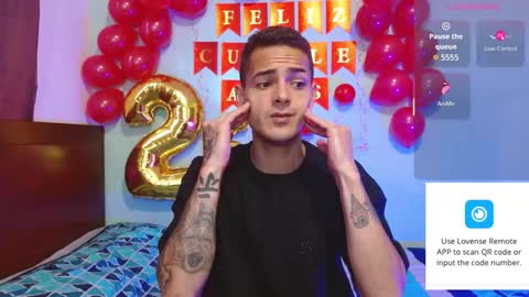 Snapshot of jeffstyle18 chatting on December 18, 4:02 pm Jeff online show from December 18, 4:02 pm