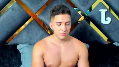 JEICOB STONE online show from December 21, 5:47 am