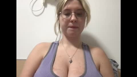 Inna  online show from January 11, 12:21 pm