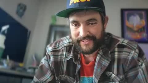 Snapshot of jellyfishfun chatting on December 19, 6:23 pm Guy Jones online show from December 19, 6:23 pm