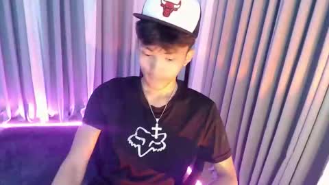 Snapshot of jemart_urnaughtboy chatting on May 19, 8:20 am jemart_urnaughtboy online show from May 19, 8:20 am