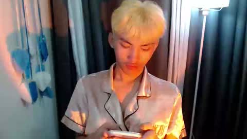 Snapshot of jemart_urnaughtboy chatting on June 6, 6:45 pm jemart_urnaughtboy online show from June 6, 6:45 pm
