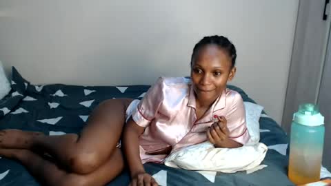 Snapshot of jemimaaam chatting on July 25, 12:09 am Jemmi online show from July 25, 12:09 am