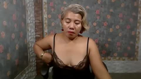 Jem online show from December 20, 9:06 pm