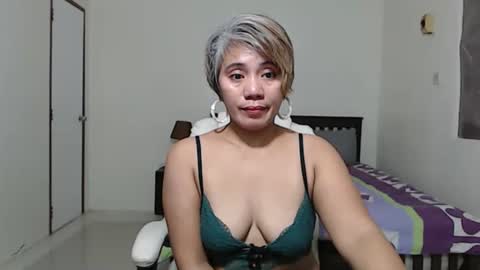 Jem online show from February 23, 8:17 am