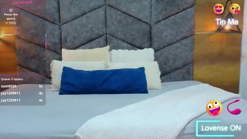 Snapshot of jenacooper__ chatting on May 12, 2:52 am Jena online show from May 12, 2:52 am