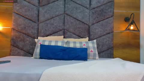 Snapshot of jenacooper__ chatting on May 27, 2:52 am Jena online show from May 27, 2:52 am