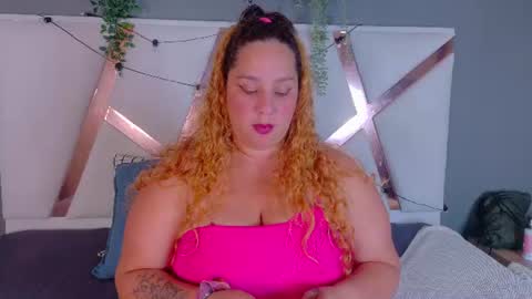 Snapshot of jenacooper__ chatting on June 20, 2:58 am Jena online show from June 20, 2:58 am
