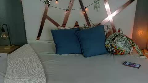 Snapshot of jenacooper__ chatting on June 24, 2:43 am Jena online show from June 24, 2:43 am