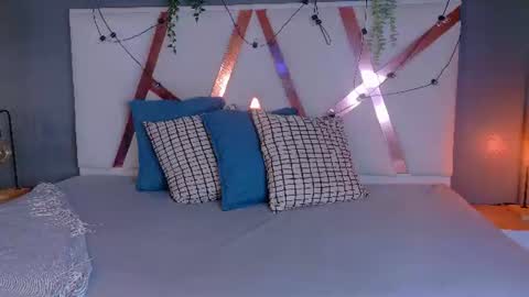Snapshot of jenacooper__ chatting on July 23, 2:53 am Jena online show from July 23, 2:53 am