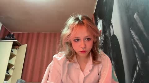 Snapshot of jenaehaby chatting on May 16, 7:56 pm Jessica online show from May 16, 7:56 pm