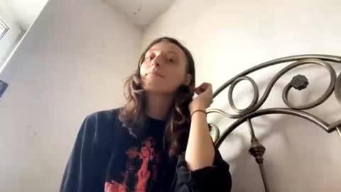 Snapshot of jenevaprattis chatting on June 9, 11:22 am Lesya online show from June 9, 11:22 am