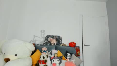 Dolly online show from December 27, 4:32 pm