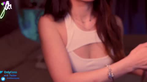 jeniferlovex online show from March 19, 2:26 am