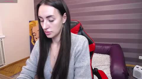 Kira online show from November 14, 9:08 am