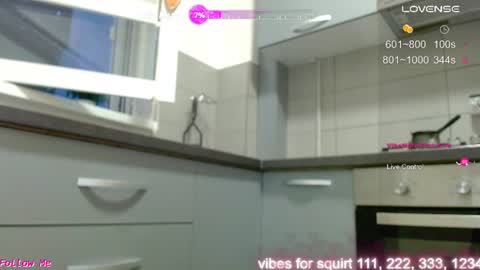 Snapshot of jeniffer1313 chatting on July 16, 2:28 am jen online show from July 16, 2:28 am
