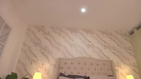 jeniffer__brown online show from March 11, 3:34 am