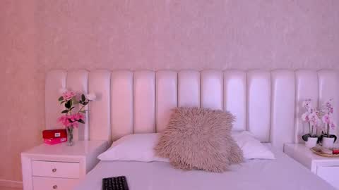 Samanta online show from December 2, 7:53 pm