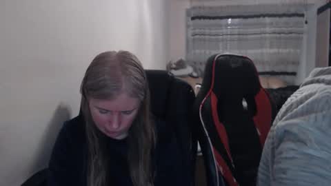 JenisAndPeter online show from March 13, 7:42 pm