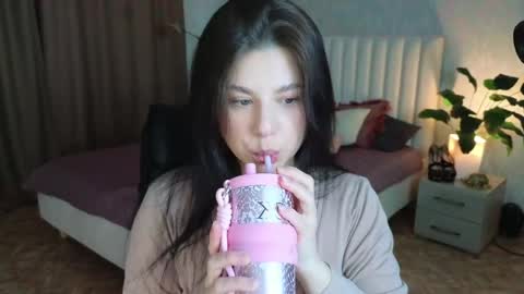 Snapshot of jenna_adams_ chatting on May 21, 1:56 am jenna_adams_ online show from May 21, 1:56 am