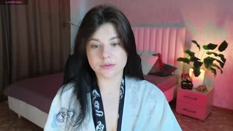 Snapshot of jenna_adams_ chatting on June 2, 12:45 am jenna_adams_ online show from June 2, 12:45 am