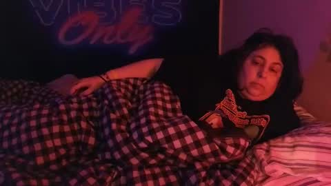  Dragon Queen. Be my Dragon --  and  online show from January 7, 10:51 am