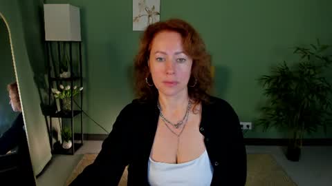 Jenna online show from June 17, 4:04 am