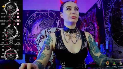 Mrs. Jenna online show from December 10, 8:40 am