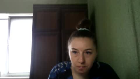 Snapshot of jennamolberty chatting on June 10, 11:31 am JennaMolberty online show from June 10, 11:31 am
