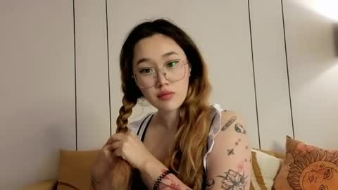 JENNA online show from May 4, 4:19 am