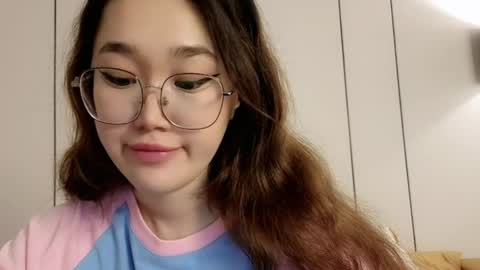 Snapshot of jennatyan chatting on June 9, 2:56 am JENNA online show from June 9, 2:56 am
